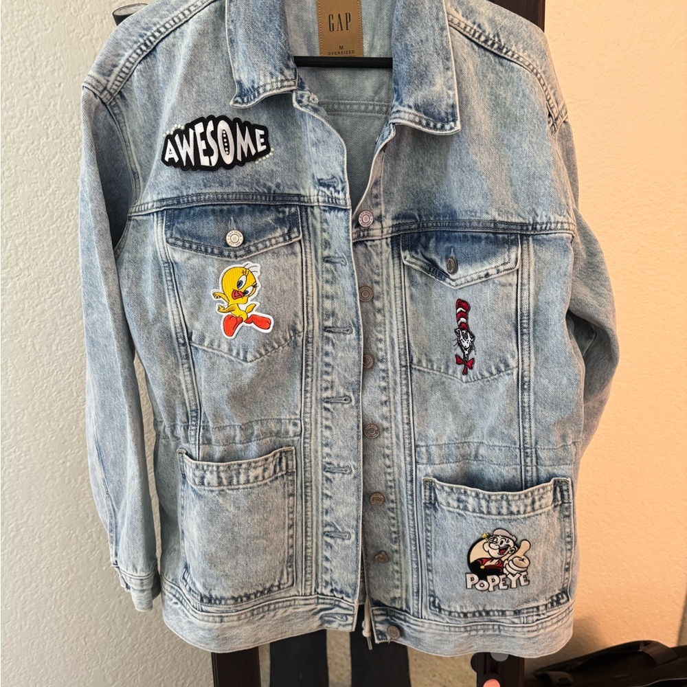 New with tags gap embellished, jean jacket with drawstring